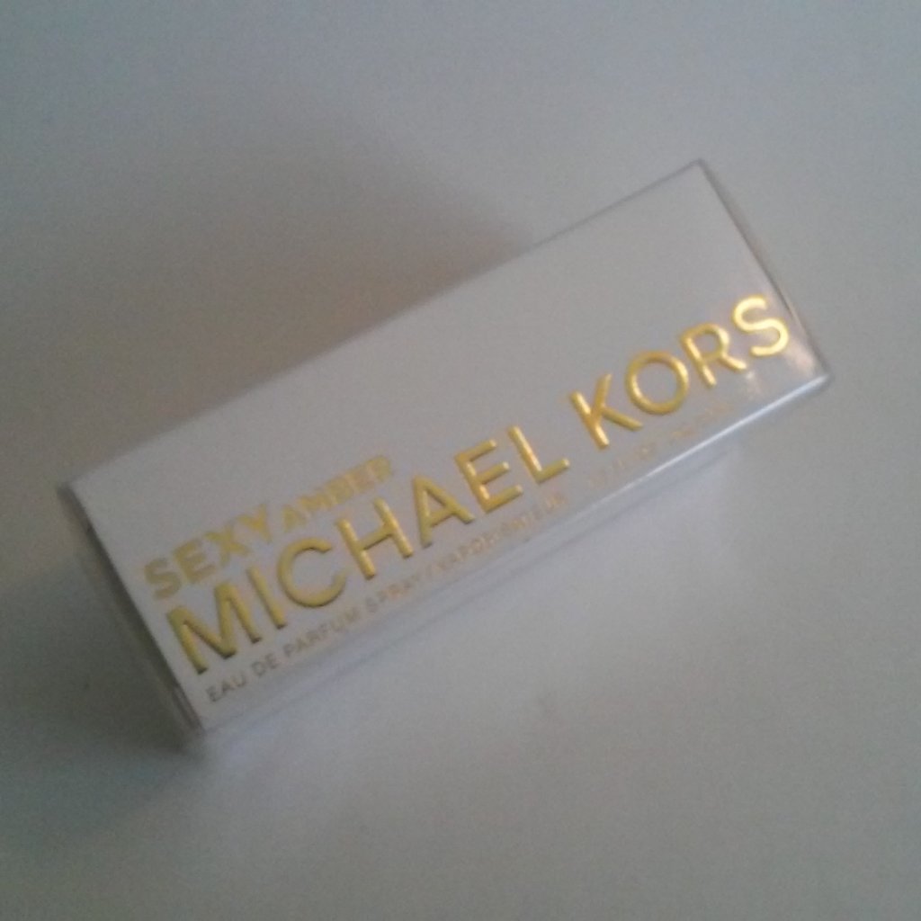 Michael Kors. Sexy Amber Women's Eau De Parfum Spray - 50 Ml.